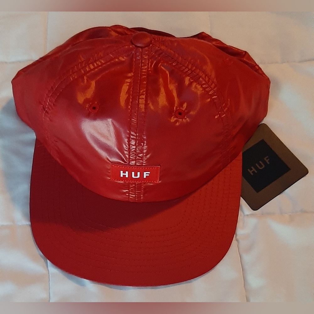 Huf Bar Logo 6 Panel Hat *NWT*